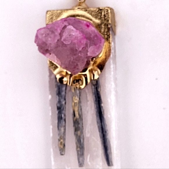 Natural Kyanite, Selenite & Pink Geode Crystal Gold Necklace NKSPGCGN2 - Picture 5 of 5